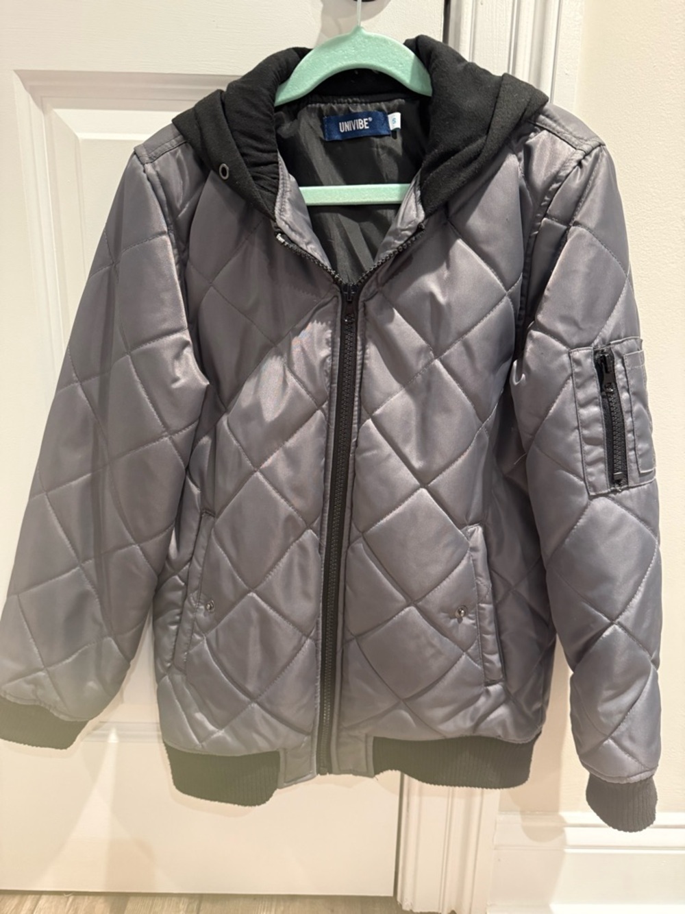 Univibe Jacket EUC Youth Large (10)